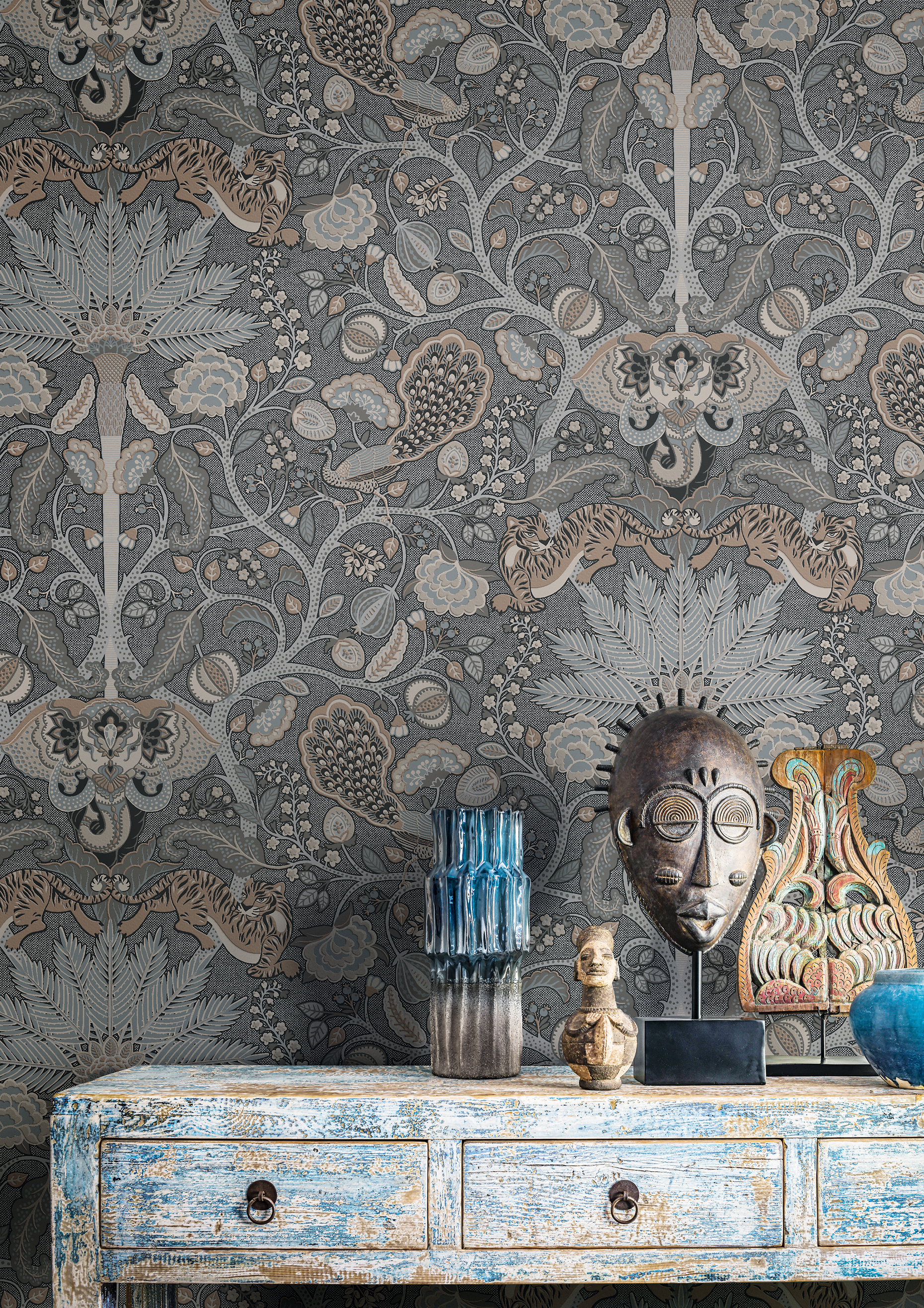 Обои Loymina British Style Garden Tree of Nations Brit 10 011 10,05×1 фото в интерьере